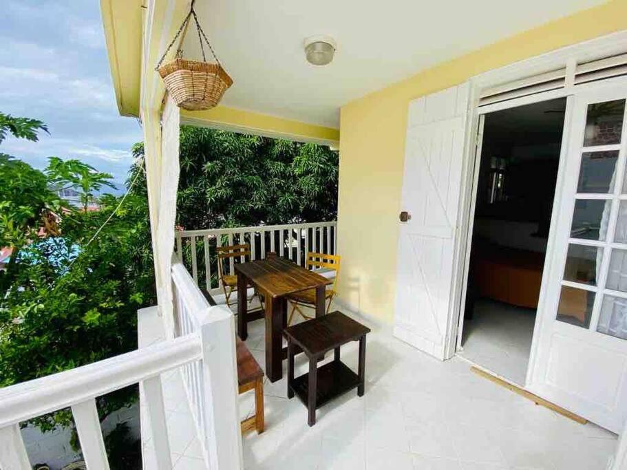 Habitation Nala Proche Bourg Apartment Terre-De-Haut Exterior foto