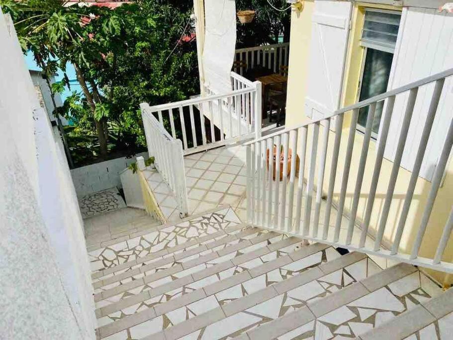 Habitation Nala Proche Bourg Apartment Terre-De-Haut Exterior foto